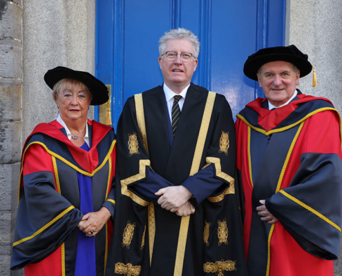 Monica McWilliams Professor Daire Keogh Uachtaran President of Dublin City University