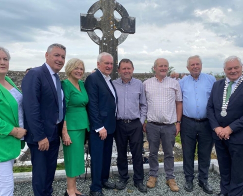 Bertie Ahern with Billy Kelleher TD, Cllr Deirdre O’Brien, Cllr Frank O'Flynn and Fianna Fáil members at The Liam Lynch Commemoration - Fermoy Sept 2023