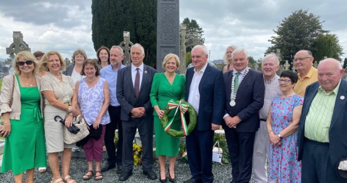 Bertie Ahern with Cllr Deirdre O’Brien and Fianna Fáil members at The Liam Lynch Commemoration - Fermoy Sept 2023